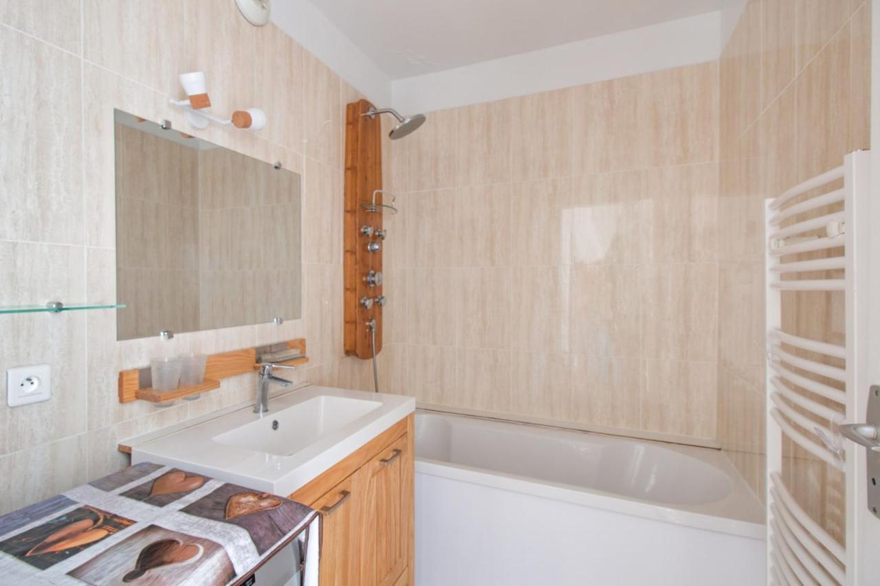 Studio Aristide - Welkeys Монруж Экстерьер фото